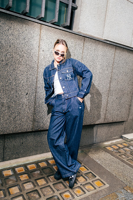 Caroline Cumrik für New Era