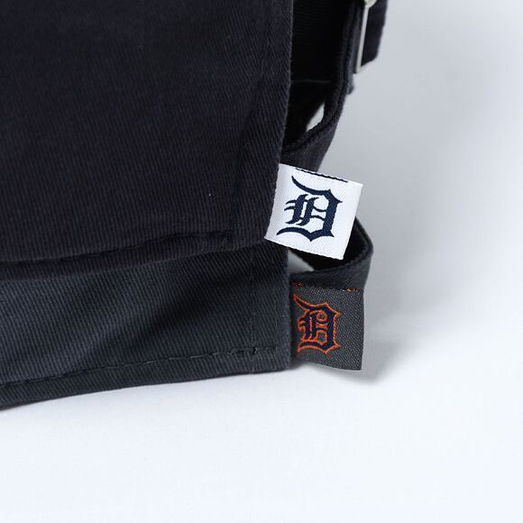 Kappe New Era - MLB Core Classic 9TWENTY - Detroit Tigers - Graphite