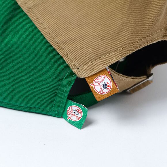 Kappe New Era - 9TWENTY Classic Dad Cap - NY Yankees - Kelly Green