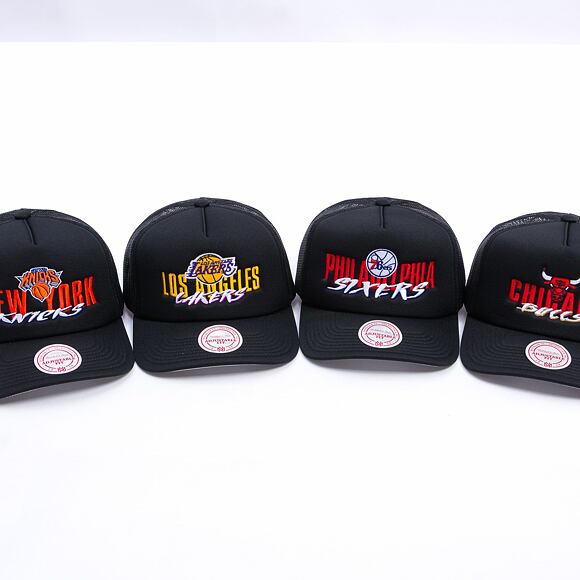 Kappe Mitchell & Ness - Philadelphia 76Ers - Year Of The Snake Trucker Hwc - Black