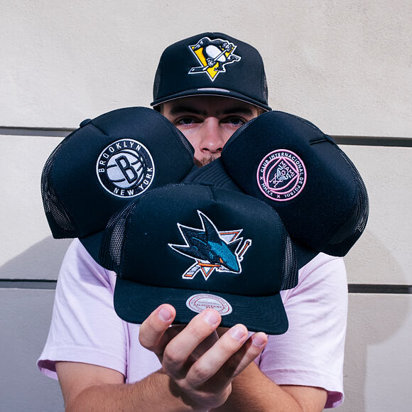 Kappe Mitchell & Ness - Evergreen Trucker - San Jose Sharks - Black