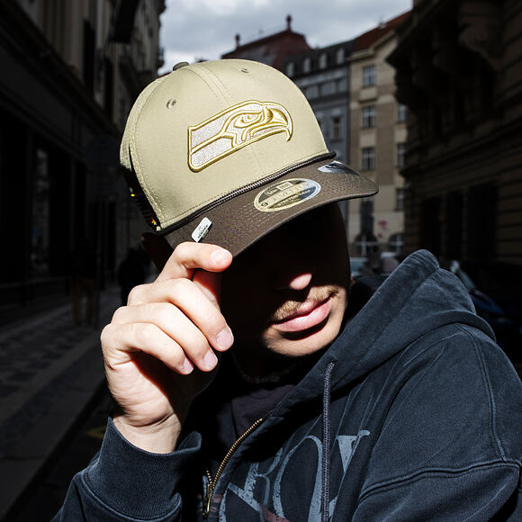 Kappe New Era - NFL25 "Salute to Service" - 9SEVENTY Stretch-Snap - Seattle Seahawks 