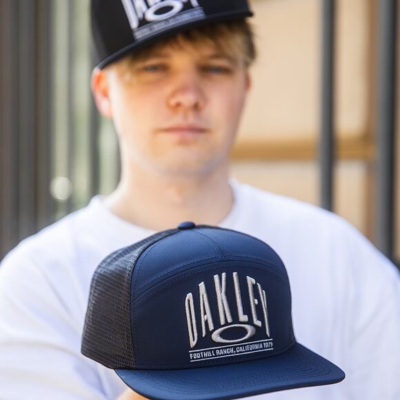 Kappe Oakley -  Fhr Trucker Hat - Abyss