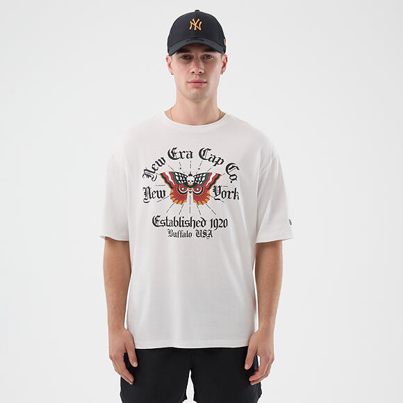 T-Shirt New Era - Branded Oversized Graphic Tee - White