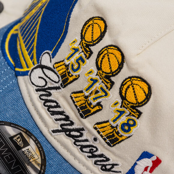 Kappe New Era - NBA "Hardwood Classic Champions" 19TWENTY - Golden State Warriors - Chrome White / T