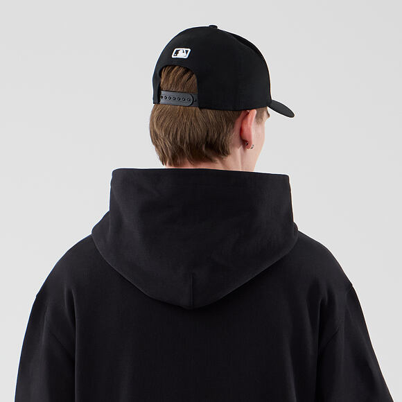 Pullover New Era - Branded Open Hem Hoody - Black