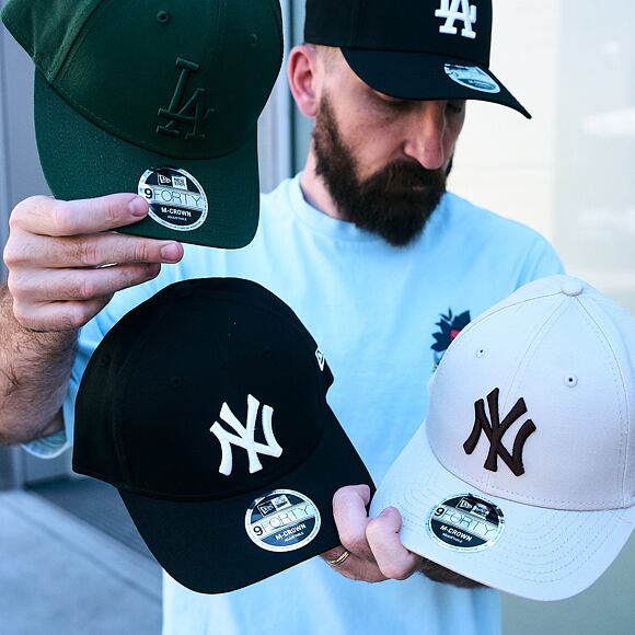 Kappe New Era - MLB 9FORTY M-CROWN - NY Yankees - Stone / Deep Auburn