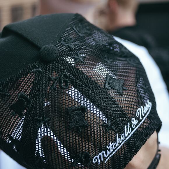 Kappe Mitchell & Ness - NBA Monogram Trucker Hwc Philadelphia 76Ers Black