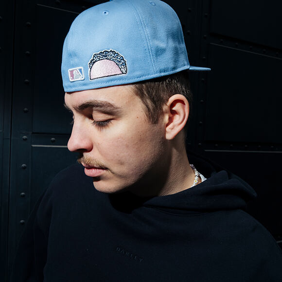 Kappe New Era - MLB Palm & Taco 59FIFTY - LA Dodgers - Sky Blue / Pink UV