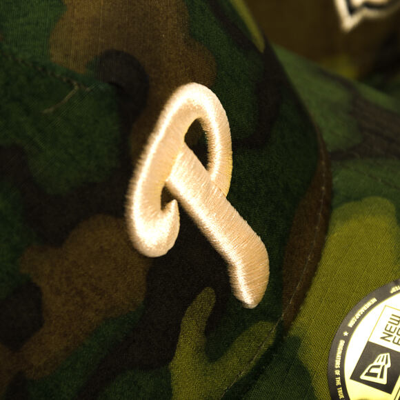 Kappe New Era - MLB Ripstop Camo 59FORTY - Philadelphia Phillies - Woodland Camo