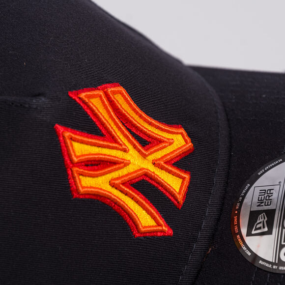 Kappe New Era - MLB "Midnight Campfire" 9FORTY A-Frame - NY Yankees - Navy