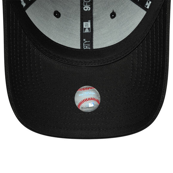 Kappe New Era - MLB League Essential 9FORTY - Detroit Tigers - Black / Dark Concrete