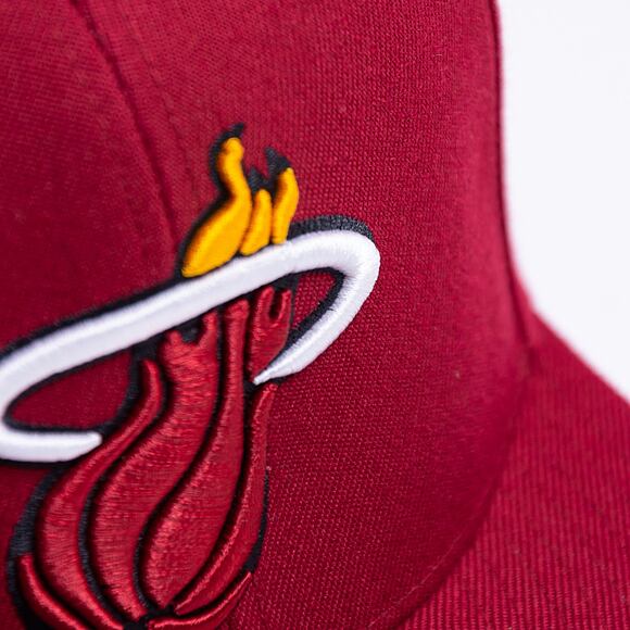 Kappe Mitchell & Ness Team Ground 2.0 Snapback Miami Heat Maroon