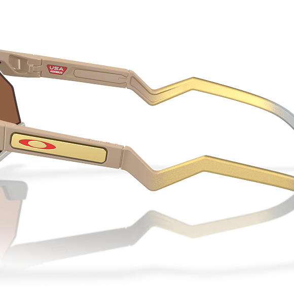 Sonnenbrille Oakley BXTR "Patrick Mahomes" Matte Terrain Tan/Prizm Tungsten