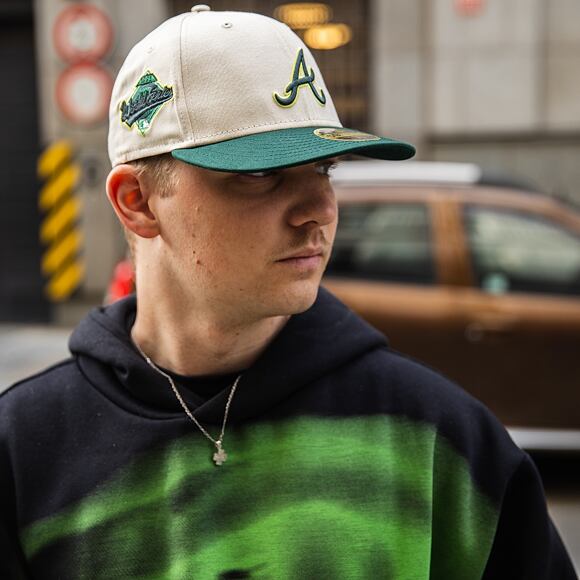 Kappe New Era - 59FIFTY Low Profile "Late Fall Vibes" - Atlanta Braves - Cream / Green