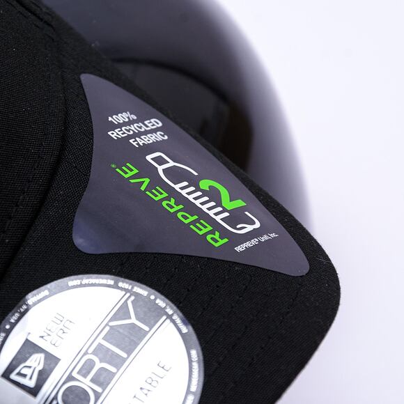 Kappe New Era - Pop Outline 9FORTY - Chelsea FC Lion Crest - Black / Gold