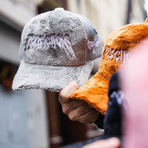 Kappe Reflection Luxury Fuzzy Trucker - Cloud Grau / Weiß