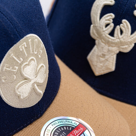 Kappe Mitchell & Ness - Sand Storm Classic Red - Milwaukee Bucks - Navy/Sand