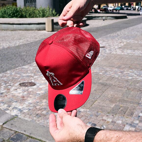 Kappe New Era - MLB APEX 9FORTY A-Frame - Anaheim Angels - Team Color