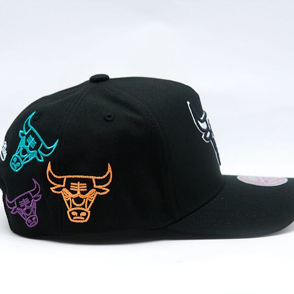 Kappe Mitchell & Ness - NBA 404 Club Neon Pro Snapback - Chicago Bulls - Black