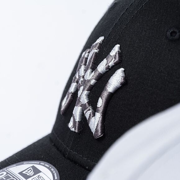 Kappe New Era - 9FORTY Seasonal Infill - NY Yankees - Black / Camo
