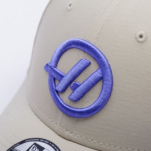 Kappe New Era - F1 Seasonal 9FORTY - Haas Formula 1 - Stone