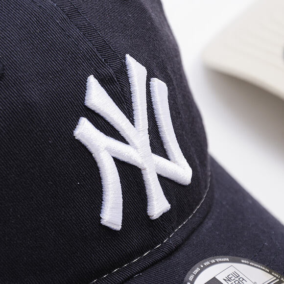 Kappe New Era - MLB Washed Mesh 9TWENTY - NY Yankees - Navy / White