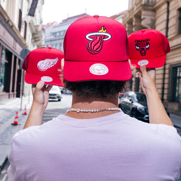 Kappe Mitchell & Ness - Evergreen Trucker - Chicago Bulls - Red