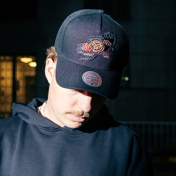Kappe Mitchell & Ness - NBA Tilted Pro Snapback Hwc - Vancouver Grizzlies - Black