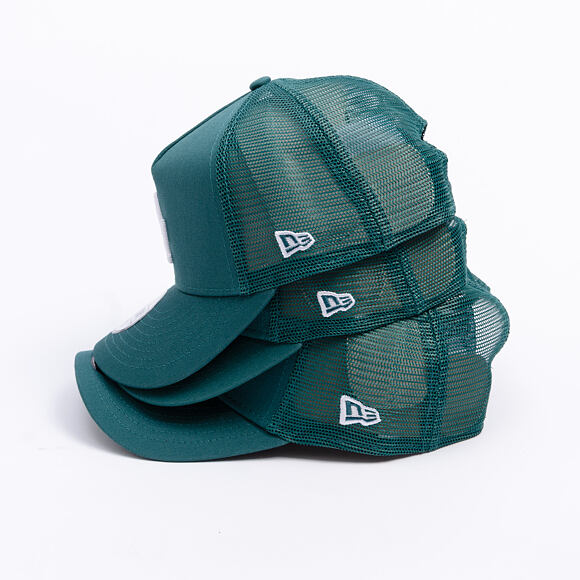 Kappe New Era - MLB Essential 9FORTY Trucker - LA Dodgers - Pine Green
