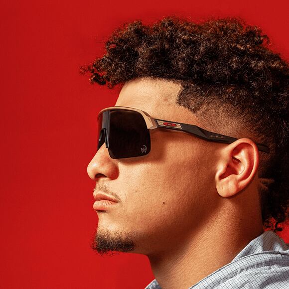 Sonnenbrille Oakley Sutro Lite Patrick Mahomes II Collection