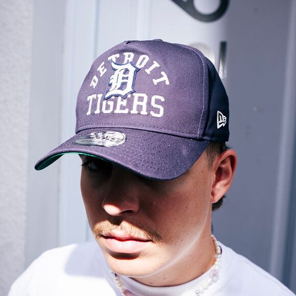 Kappe New Era - MLB Heritage Pre-Curved Golfer 19TWENTY - Detroit Tigers - Navy