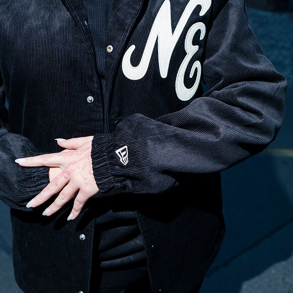 Jacke New Era - Branded Cord Coach Jacket - Black
