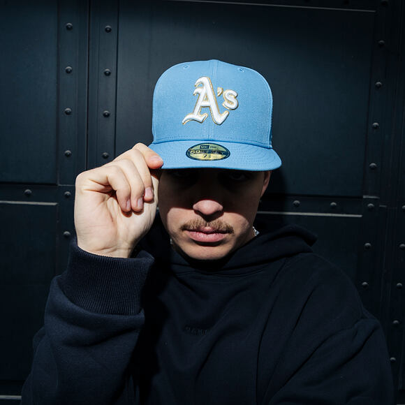Kappe New Era - MLB Seasonal 59FIFTY - Oakland Athletics - Sky Blue / Pink UV