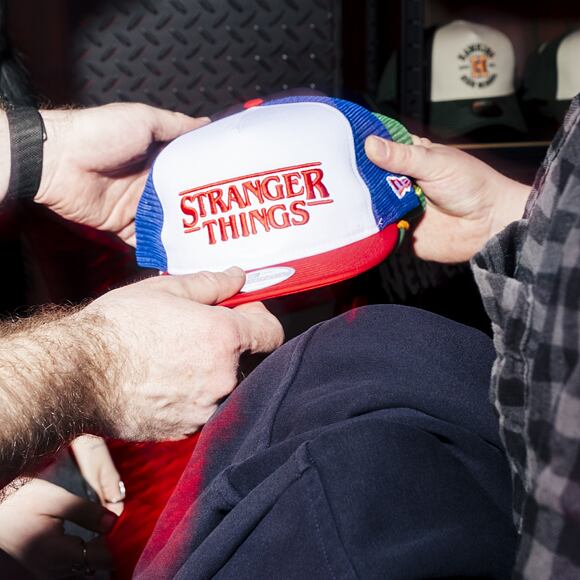 Kappe New Era - Foam Trucker 19TWENTY - Stranger Things - Blue