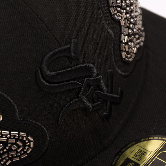 Kappe New Era - MLB Tonal Wing 59FIFTY - Chicago White Sox - Black