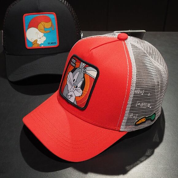 Kappe Capslab - Trucker Looney Tunes - Bugs Bunny - Red / Grey