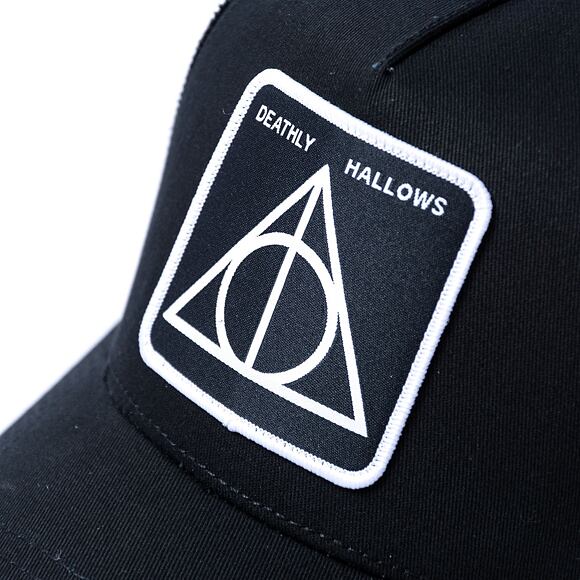 Kappe Capslab - Trucker Harry Potter Trucker Deadly Hollows Dark Arts - Black