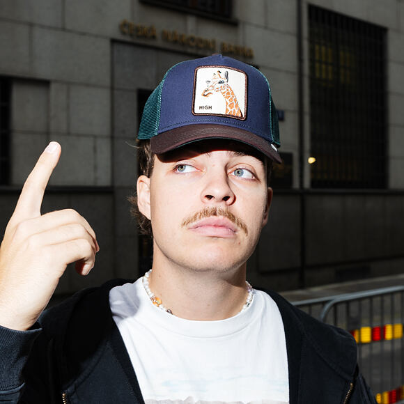 Kappe Goorin - Tricolor Giraffe