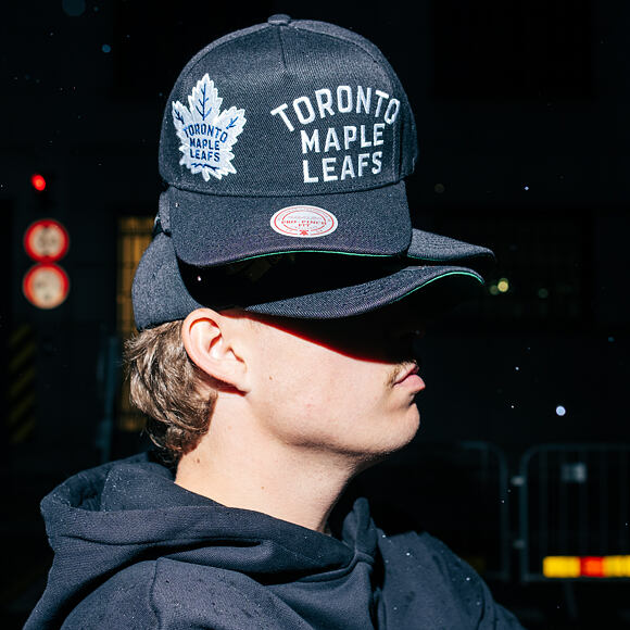 Kappe Mitchell & Ness - NHL Busted Pro - Toronto Maple Leafs - Black