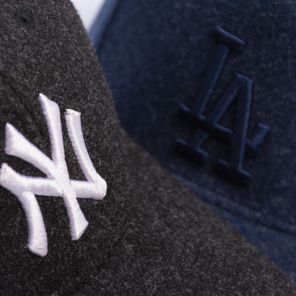 Kappe New Era - MLB Melton Wool 9FORTY - NY Yankees - Black / White