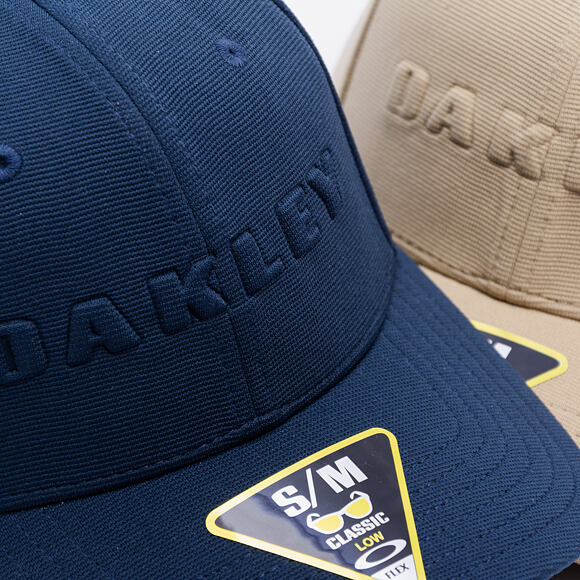 Kappe Oakley - Bark Embossed Hat - Abyss