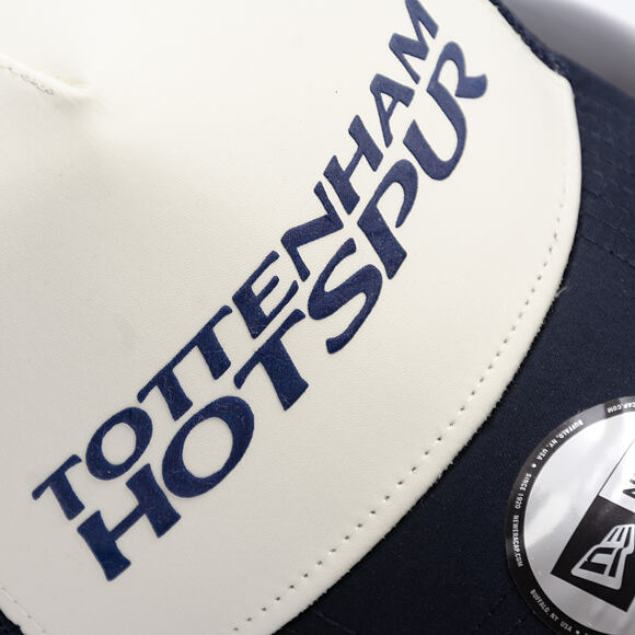 Kappe New Era -  Puff Wordmark 9FORTY Trucker - Tottenham Hotspur FC - Navy