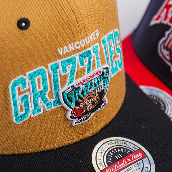 Kappe Mitchell & Ness - NBA Team Arch Snapback - Vancouver Grizzlies - Brown / Black