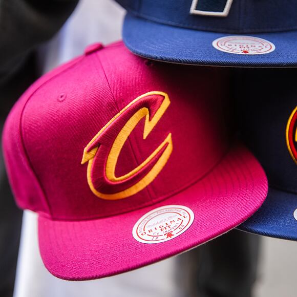 Kappe Mitchell & Ness NBA Team Ground 2.0 Snapback Cavaliers