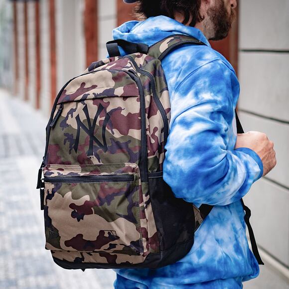 Rucksack New Era MLB Delaware All Over Print - NY Yankees - Woodland Camo