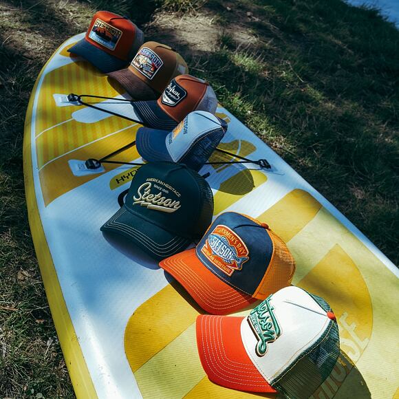 Kappe Stetson - Trucker Cap Canoe - Blue/Red