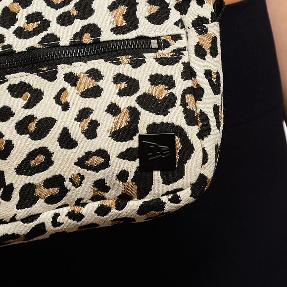 Bauchtasche New Era Leopard Camera Bag - Black