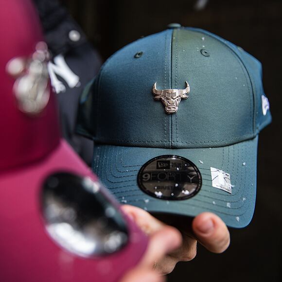 Kappe New Era - NBA Tech 9FORTY - Chicago Bulls - New Olive