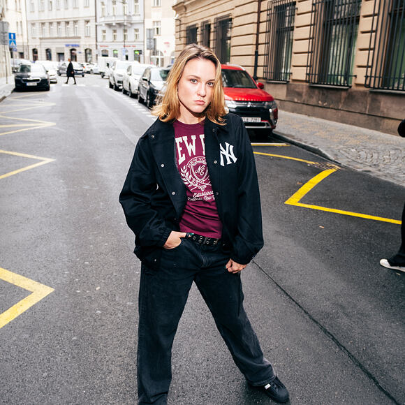 Damen T-Shirt New Era - Crest Tee Regular - Burgundy